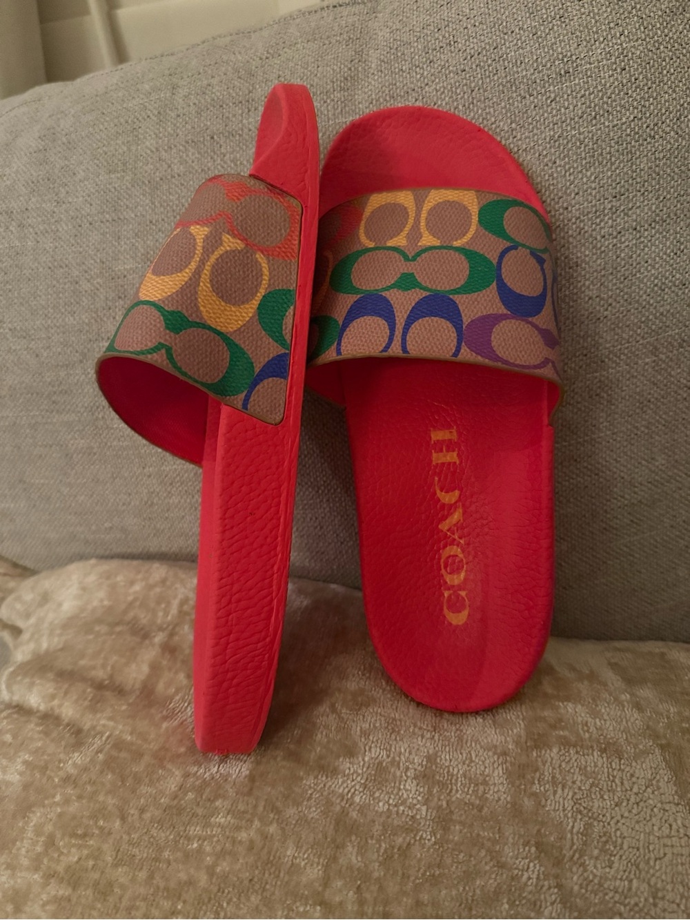 Coach unisex Rainbow Signature Slide Sandals with Red Footbed - Picture 5 of 8